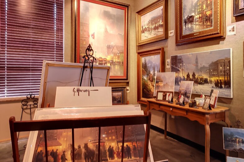 How to Choose the Right Frame for Artwork